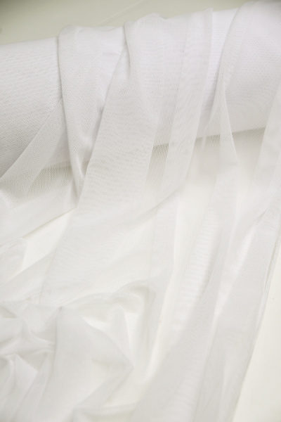 set02-100-setka-strejch-tsvet-belyj-1