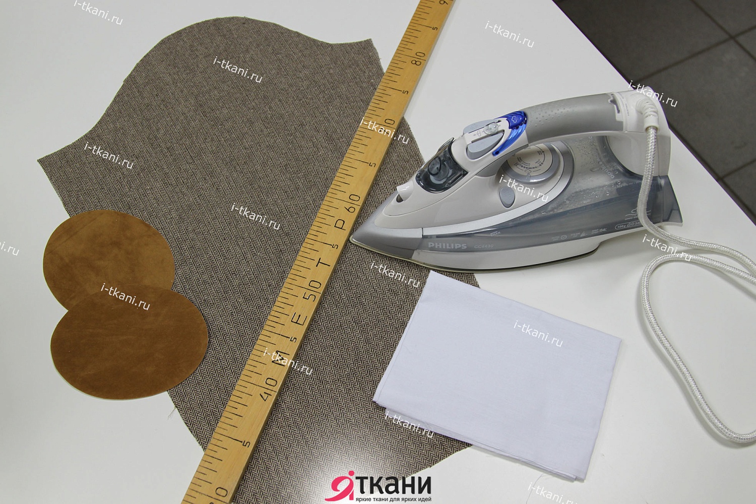 Как сделать заплатку на локте быстро и красиво!